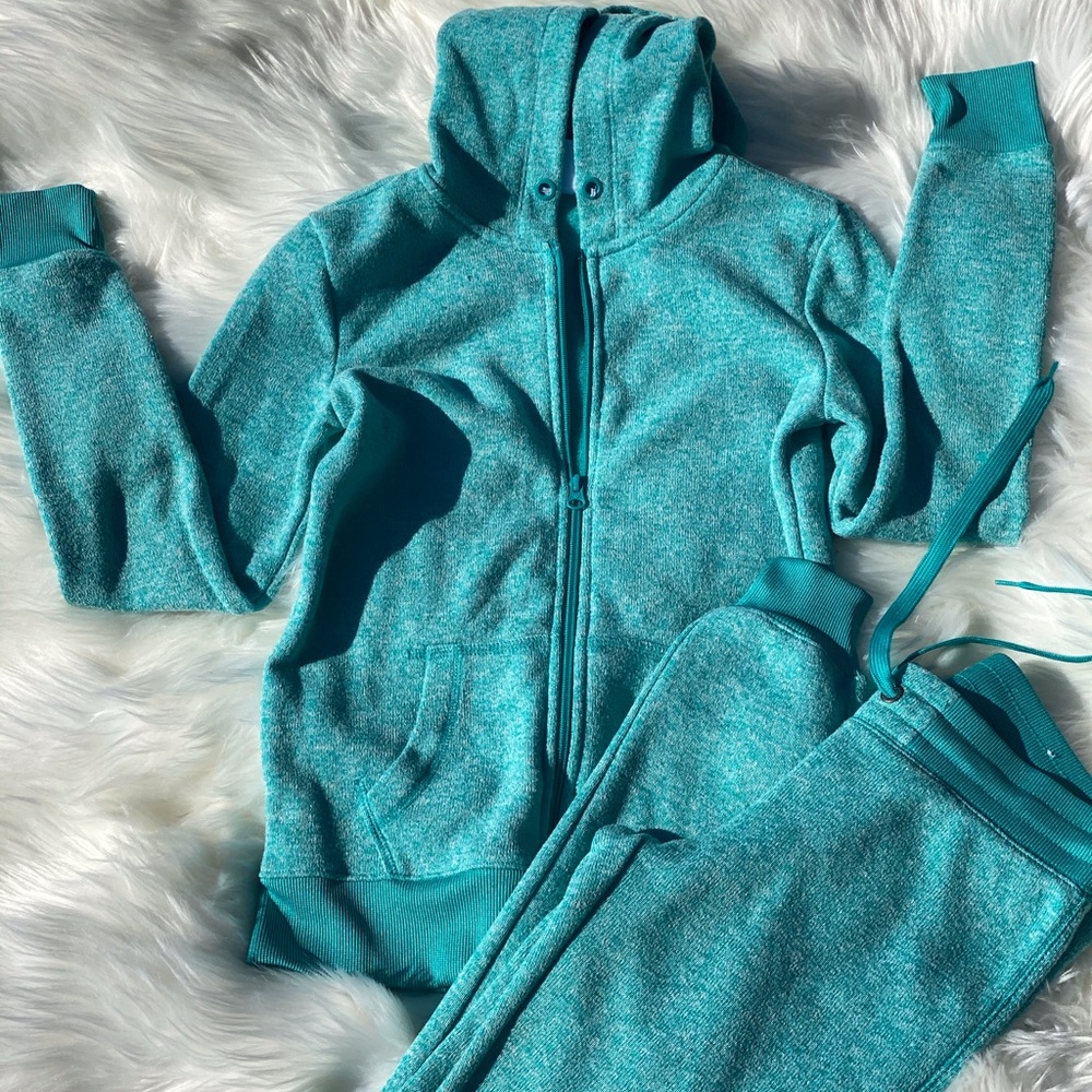 2 piece sweatsuit